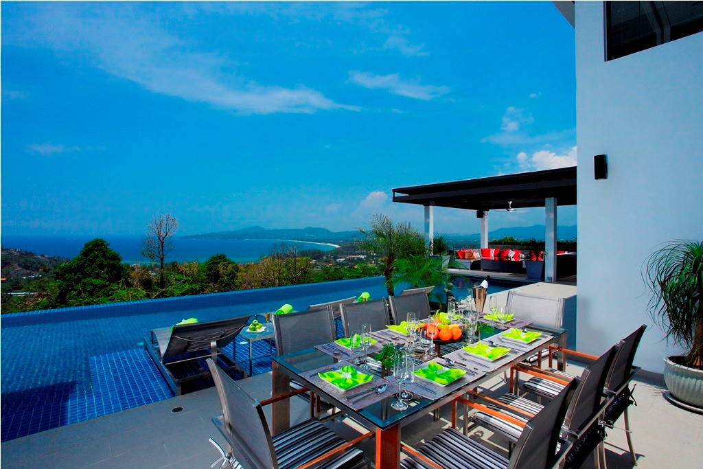 Sala & outdoor dining -002