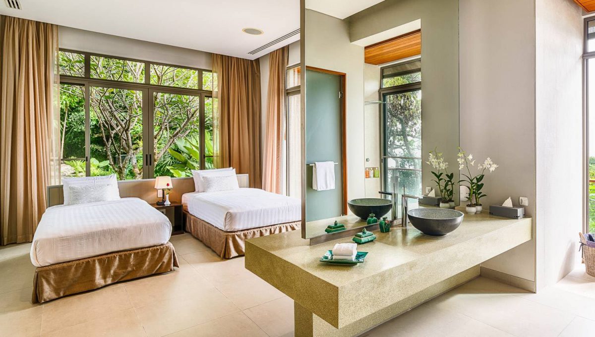 6 Bedroom Luxury Pool Villa Ocean View (15)