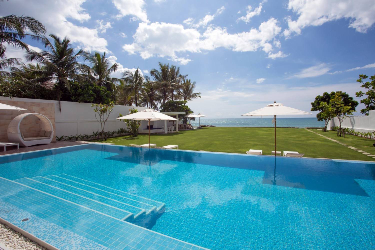 Natai Beach - 4 Br Luxury Pool Villa Beach front (19)