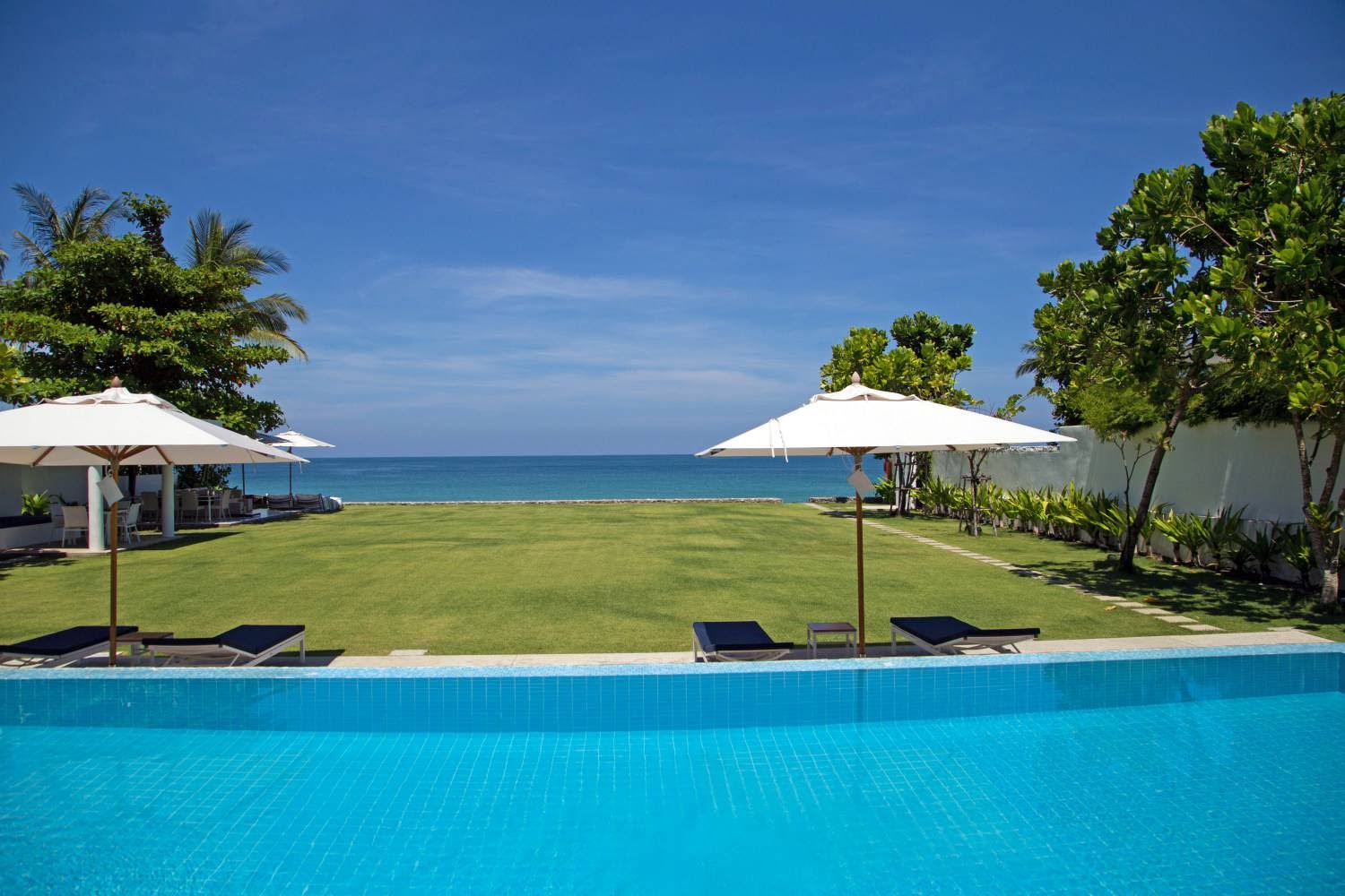 Natai Beach - 4 Br Luxury Pool Villa Beach front (24)