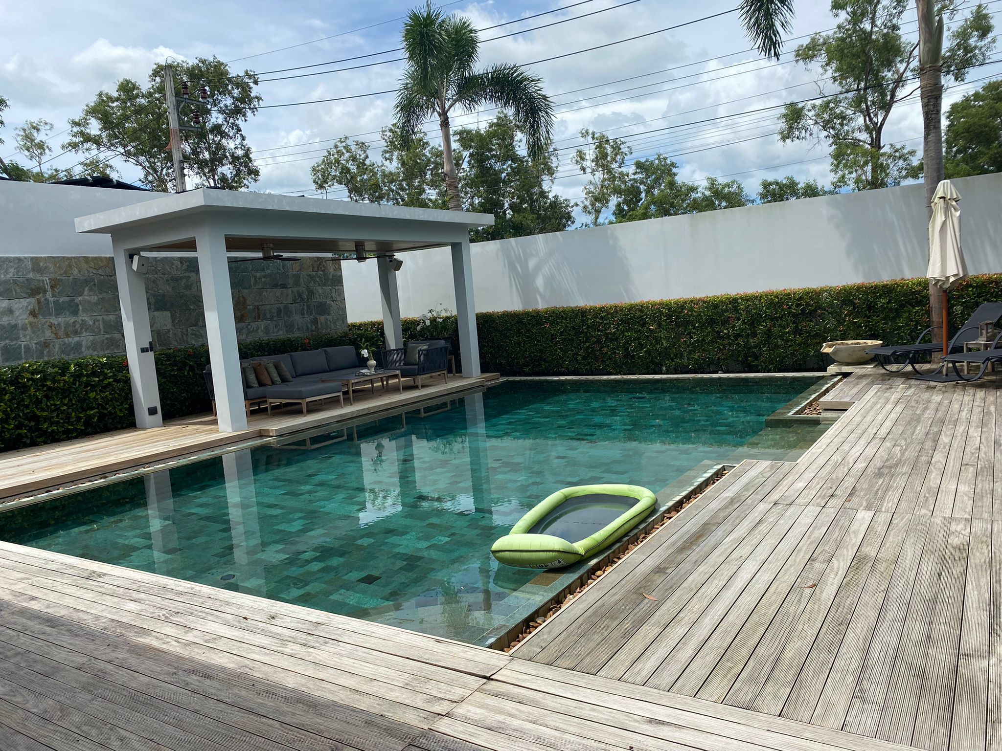 Anchan Lagoon Modern 3 Bedroom Pool Villa #0463