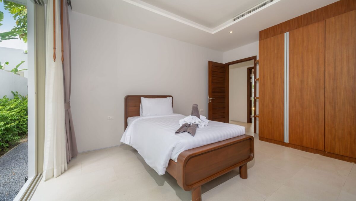 3 Bedroom Botanica Layan (15)