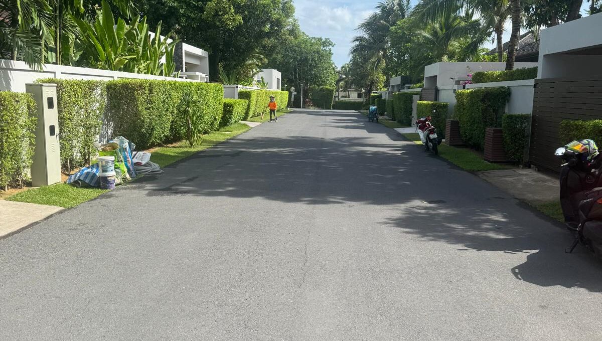 3 Bedroom Botanica Layan (3)