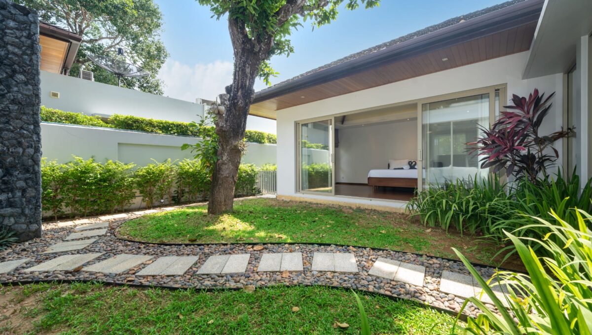 3 Bedroom Botanica Layan (46)
