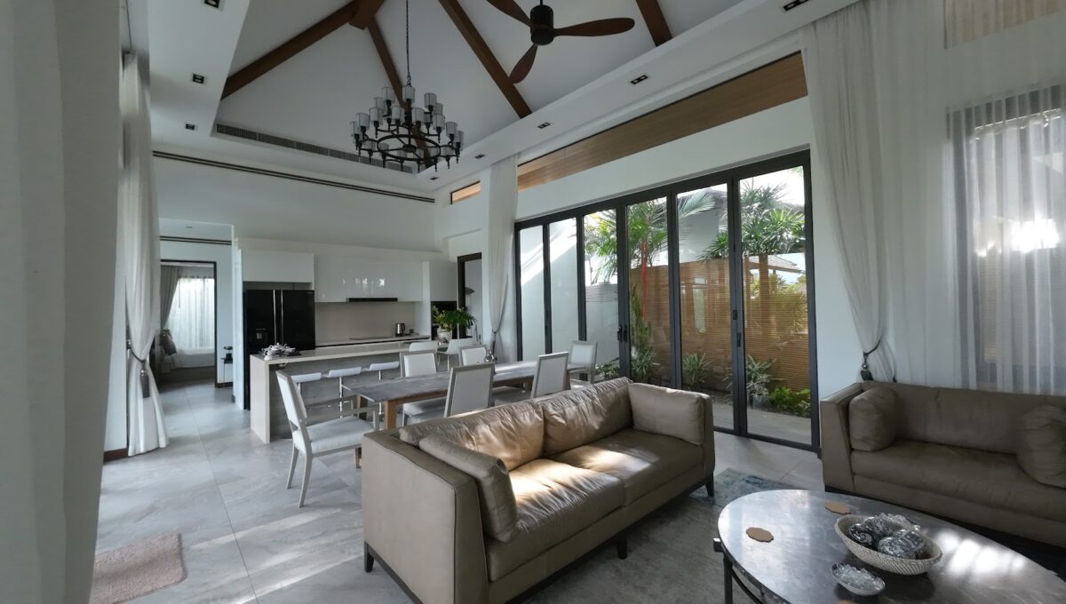 4 Bedroom Lakehouse (19) - Copy
