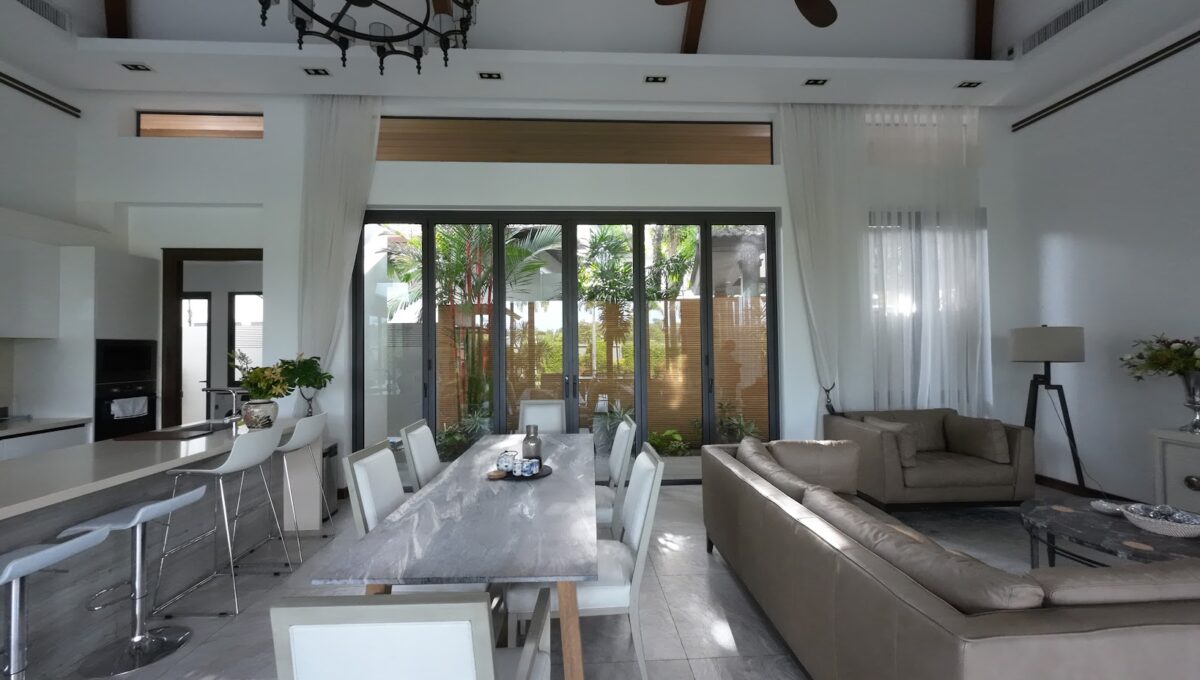 4 Bedroom Lakehouse (20) - Copy